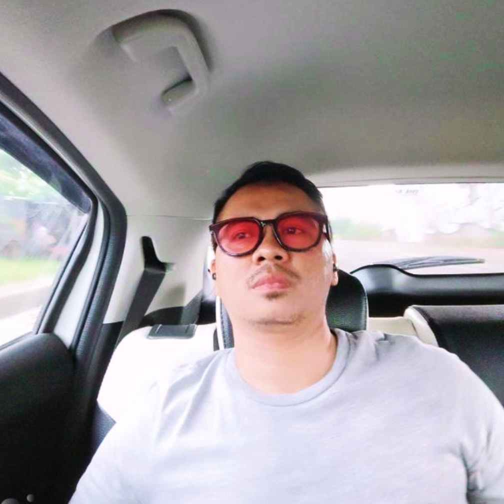 SCAM alert #ScamWarning trader name Alex in the telegram | Crypto_7s7 on  Binance Square