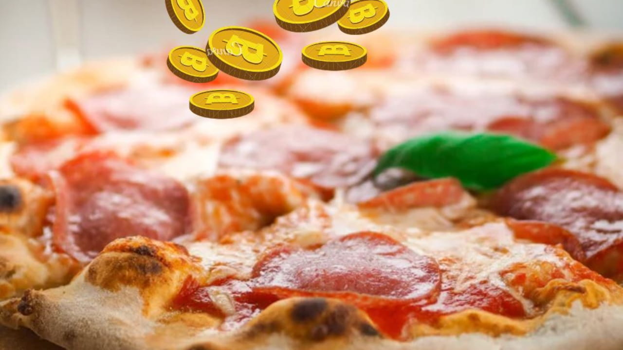 22 May 2023 — Bitcoin Pizza Day. Why Are We Celebrating? | katerinaramm on  Binance Square
