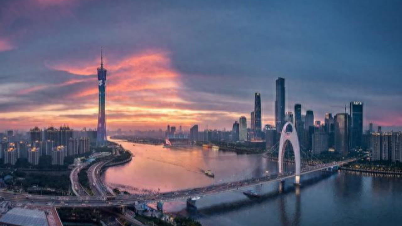 The double life of Jimmy Zhong: From Bitcoin developer to dark web thief,  he stole and lost more than $3 billion | 安知予之乐on Binance Square