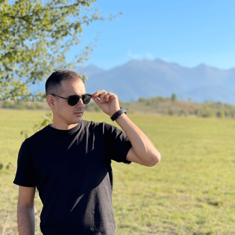 Ionut Siz's Profile | Binance Square