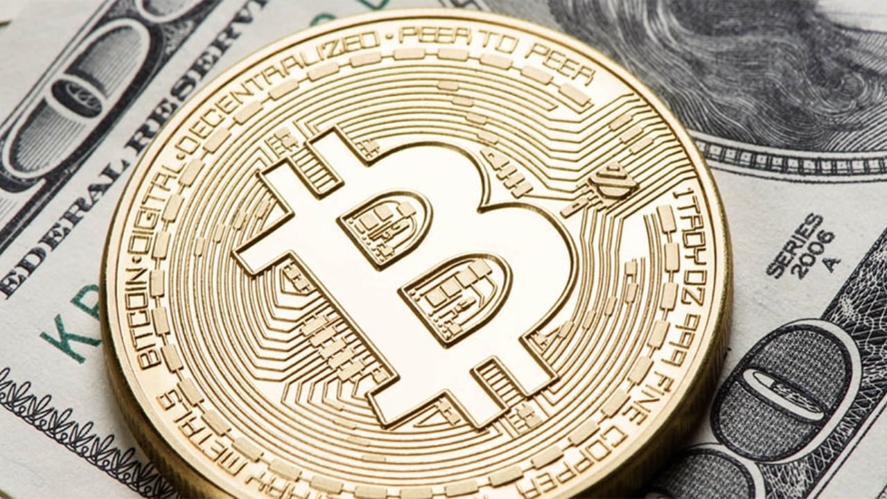 Bitcoin will eventually go to zero and all cryptocurrencies will disappear  | 是静待花开 on Binance Square