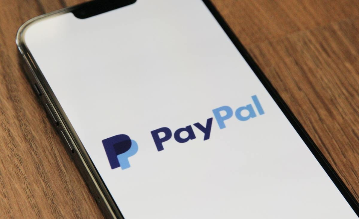 PayPal 允许企业账户购买、持有和出售比特币和加密货币| Crypto Breaking发布于币安广场