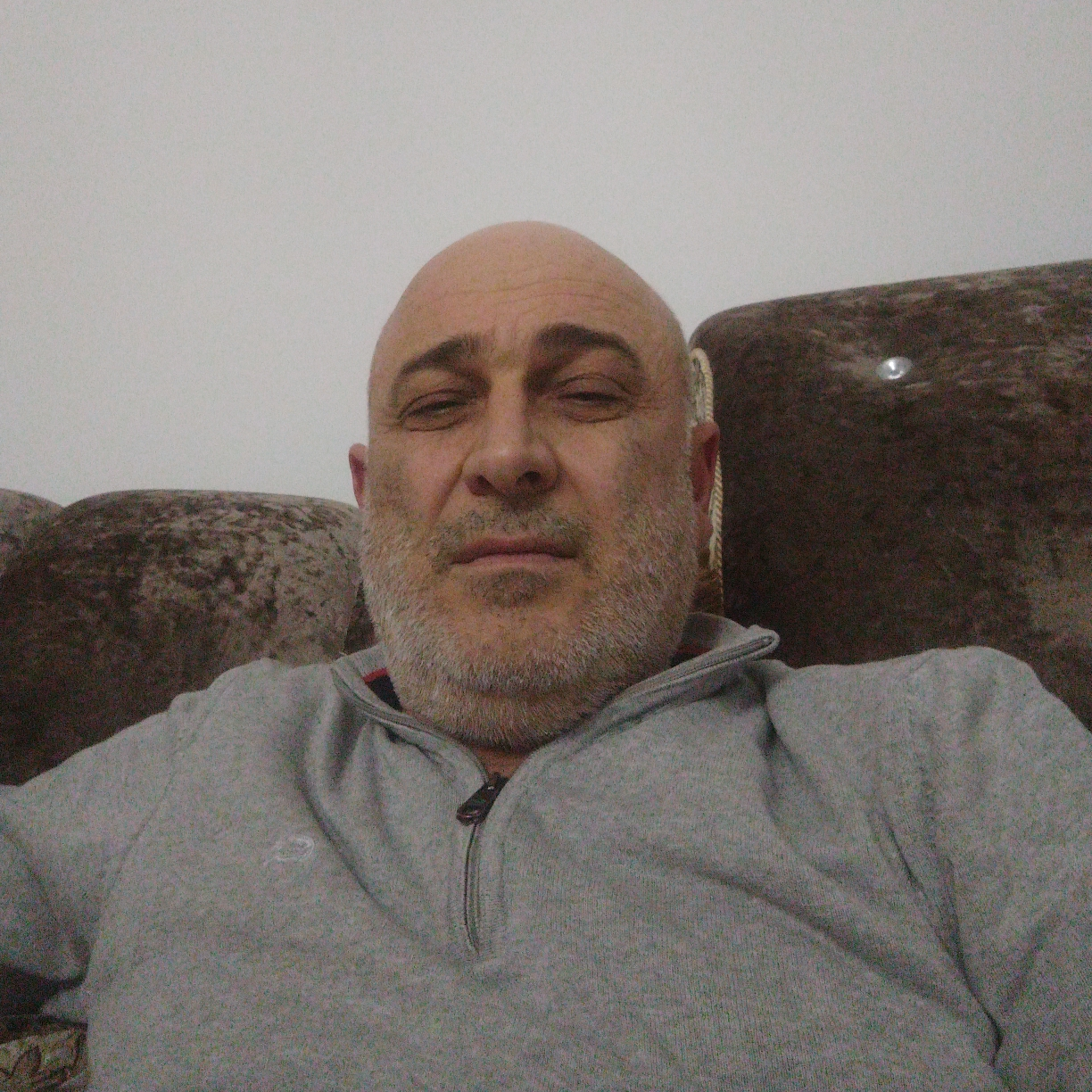 Robert Kiyosaki advierte sobre “el mayor colapso en la historia”, destaca  la vulnerabilidad de los baby boomers | The Bit Journal en Binance Square