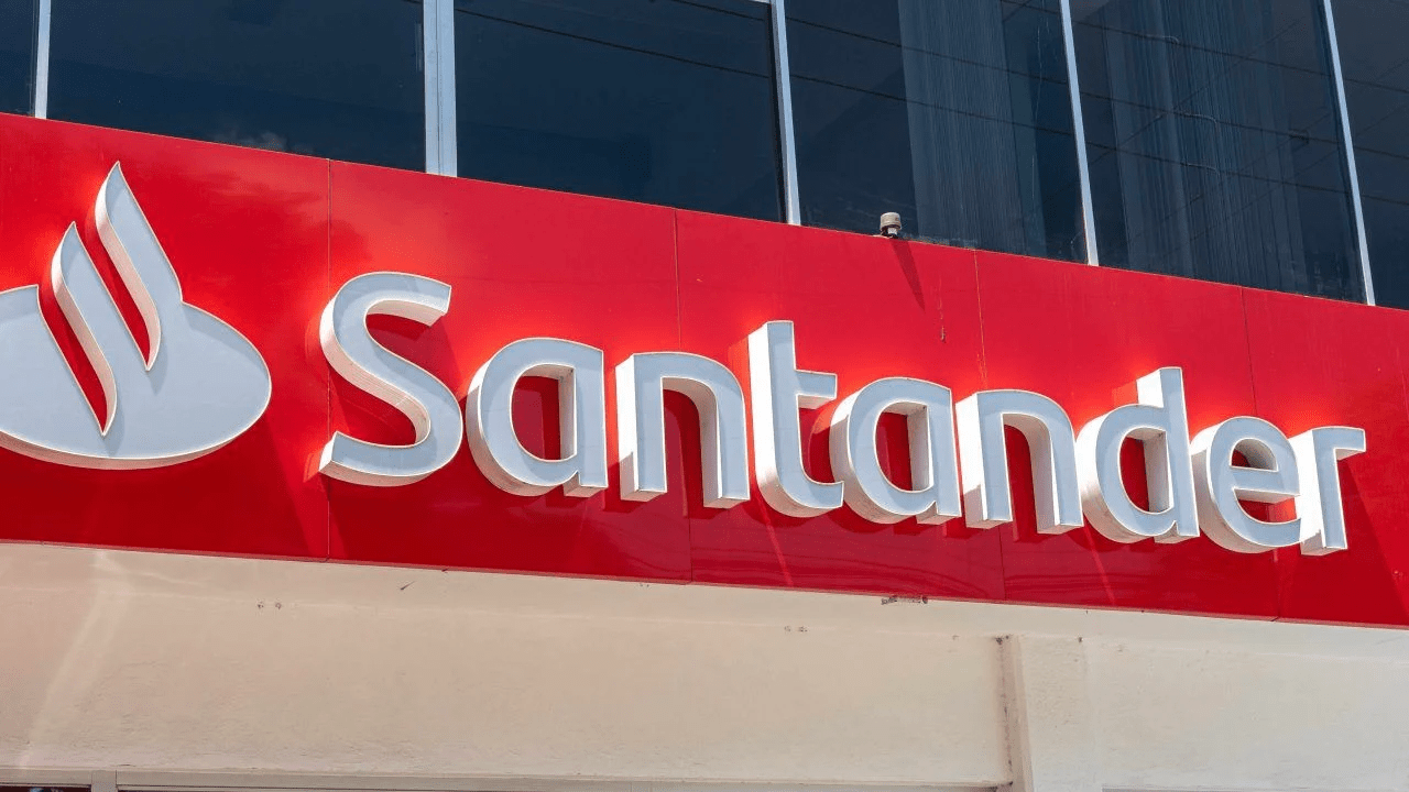 Santander apunta a flujos de pagos en criptomonedas con estrategia de  stablecoin | Wendyy_ en Binance Square