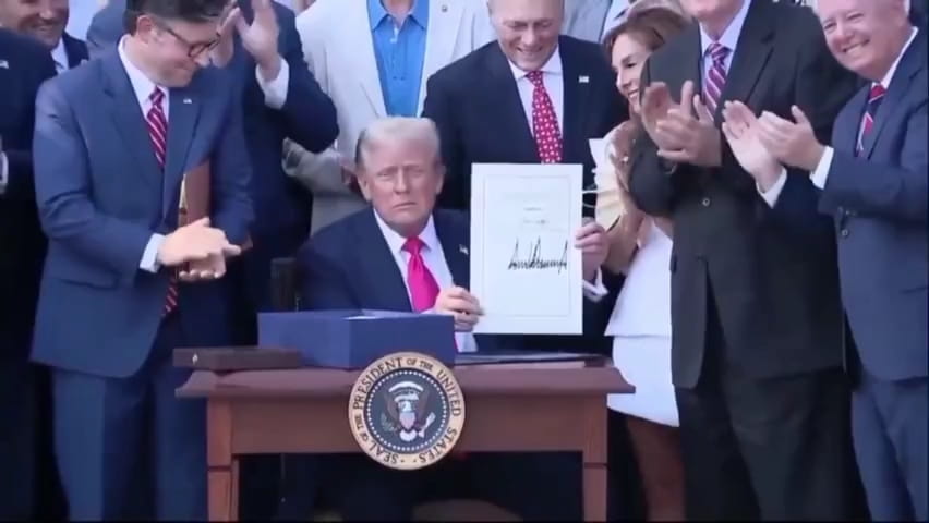 JUST IN: 🇺🇸 President Trump officially signs the 'One Big Beautiful ...