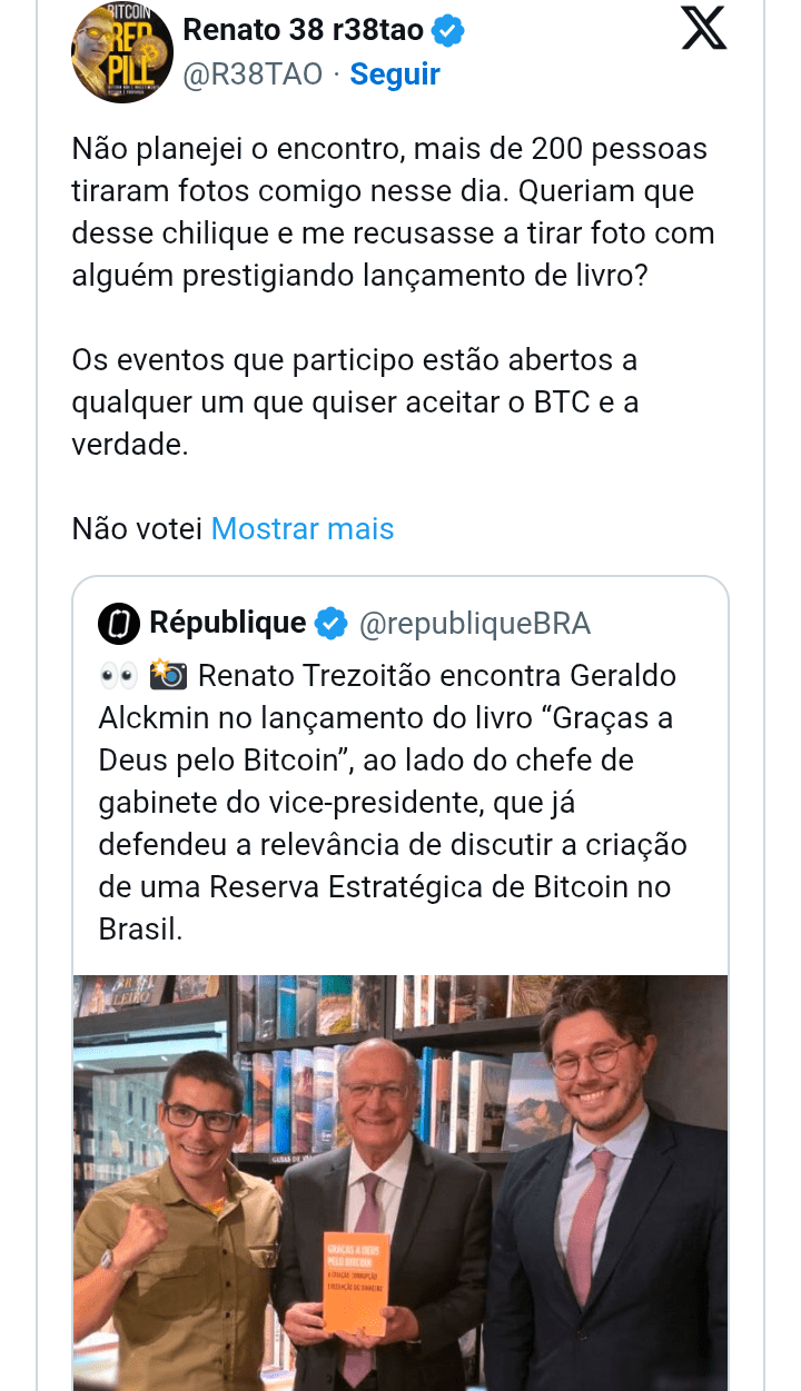 Alckmin poses with Renato Trezoitão holding a book about Bitcoin | Lascado  on Binance Square
