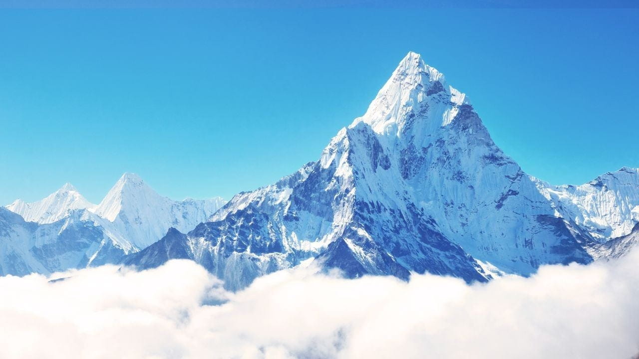 Bitcoin tăng mạnh đưa thị trường tiền điện tử đạt mức cao nhất mọi thời đại $4 nghìn tỷ