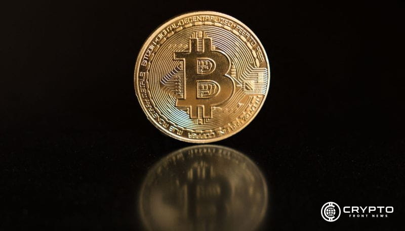 Bitcoin Holds Mid-Channel While Long-Term Metrics Align for Possible Q4 Breakout