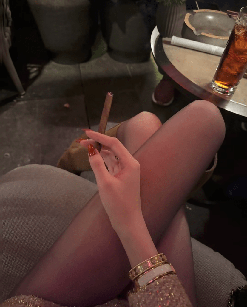 上野シーシャ\u0026バー】水タバコ| シーシャカフェ\u0026バーC.STAND（シースタンド）上野店, image size:828x1030