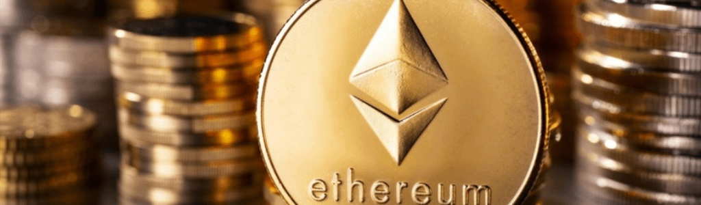 Ethereum accumulation on Binance is accelerating, as exchange reserves fall to around 3.3 million ETH, signaling reduced sell pressure.