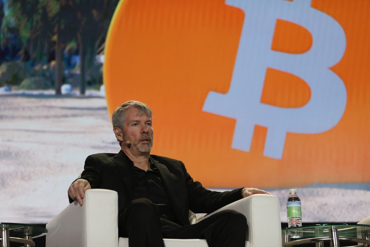 Strategy Snaps Up More Bitcoin. It's Using Preferred Stock Sales to Buy the Dip.