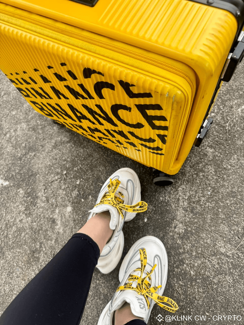 Earlier, many of you asked to buy this yellow suitcase of | KLINK