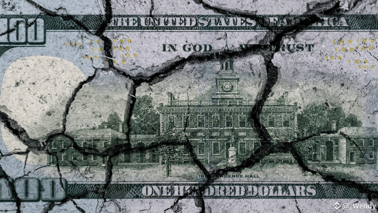 Robert Kiyosaki Sees Bitcoin Crash as a Gift—Says US Is Bankrupt, Dollar  Dying | Wendyy_ on Binance Square