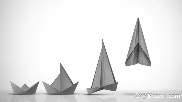 Bitcoin Edges up As Altcoins Lose Momentum