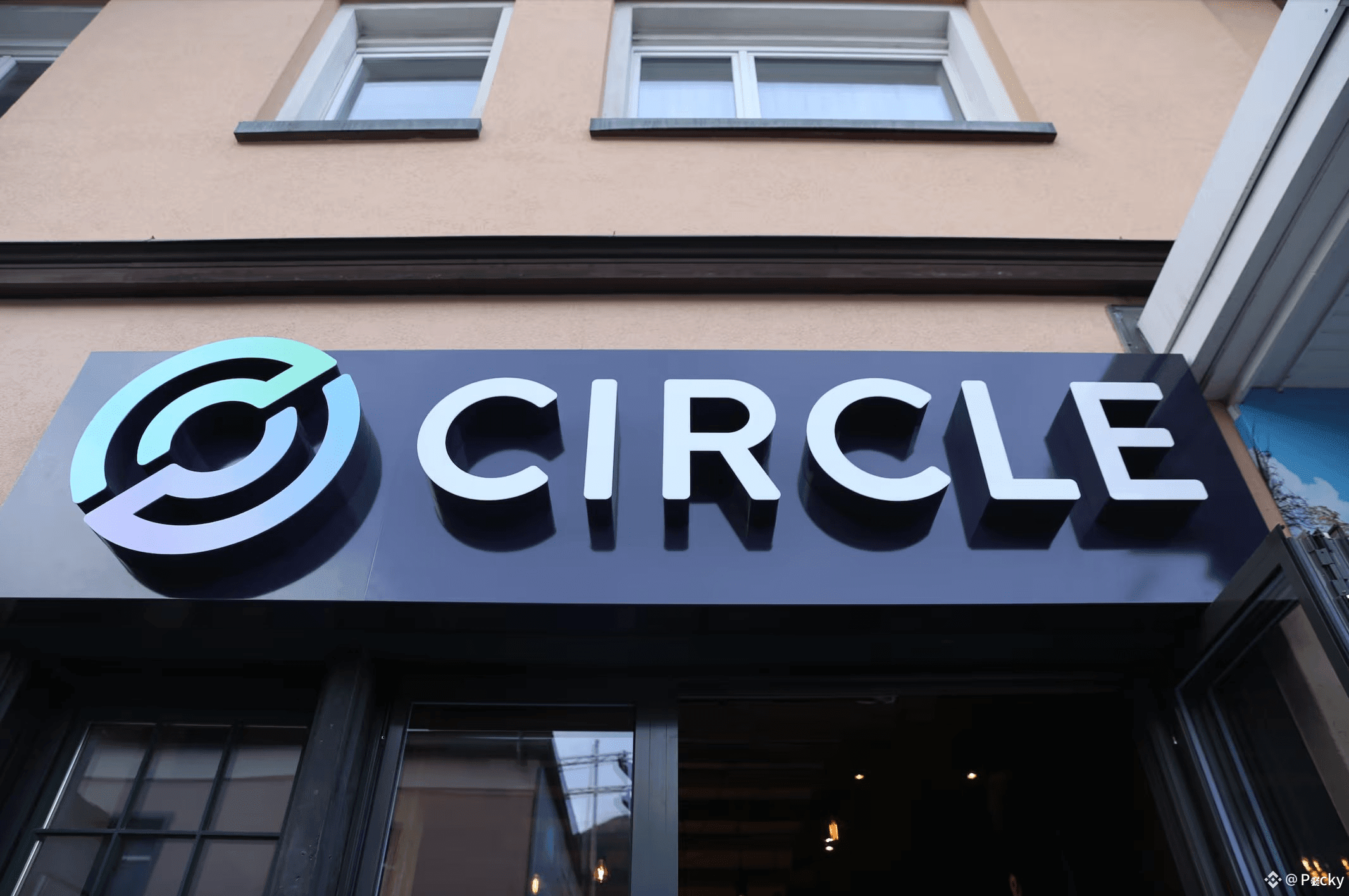 6月4日全球最大稳定币之一USDC的发行商Circle Internet Group正式官宣其IPO定价——每股高达3 | Pocky资本发布于币安广场