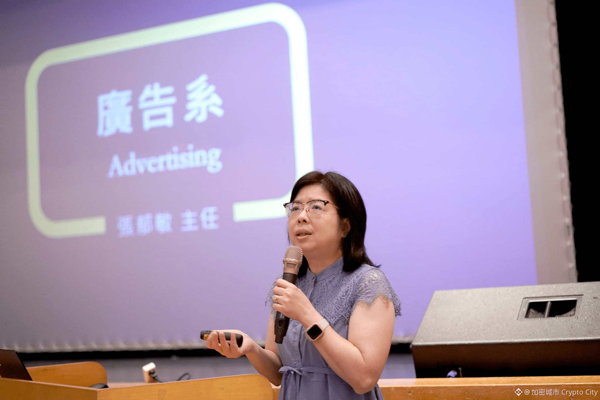 教授張郁敏認為，台灣民眾可能存在自我感覺過於良好的情況，目前唯一的有效解方是，要求平台主動揭露內容是否為 AI 生成。