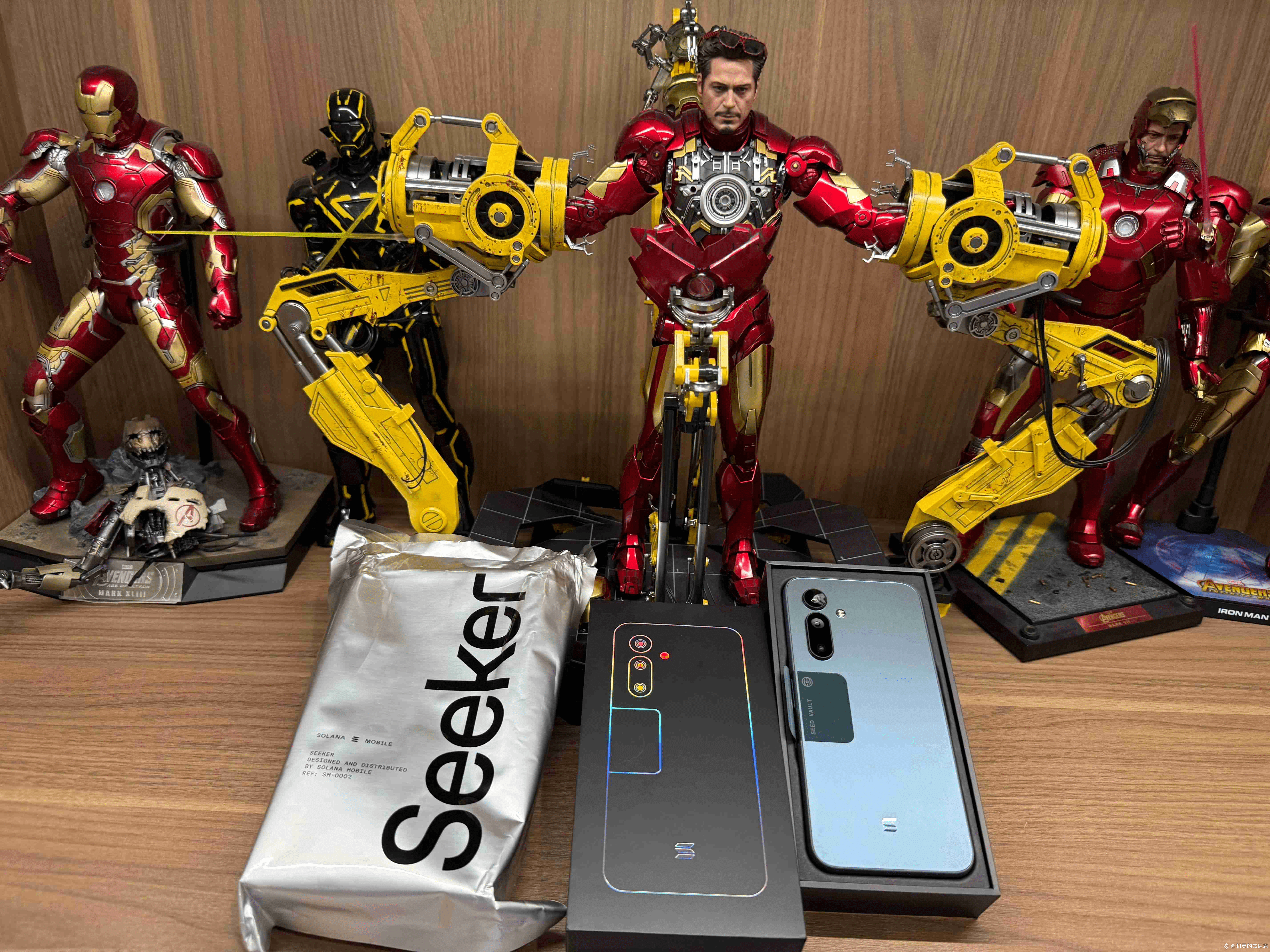 The Seeker phone from @solanamobile has arrived | 机灵的杰尼君 on