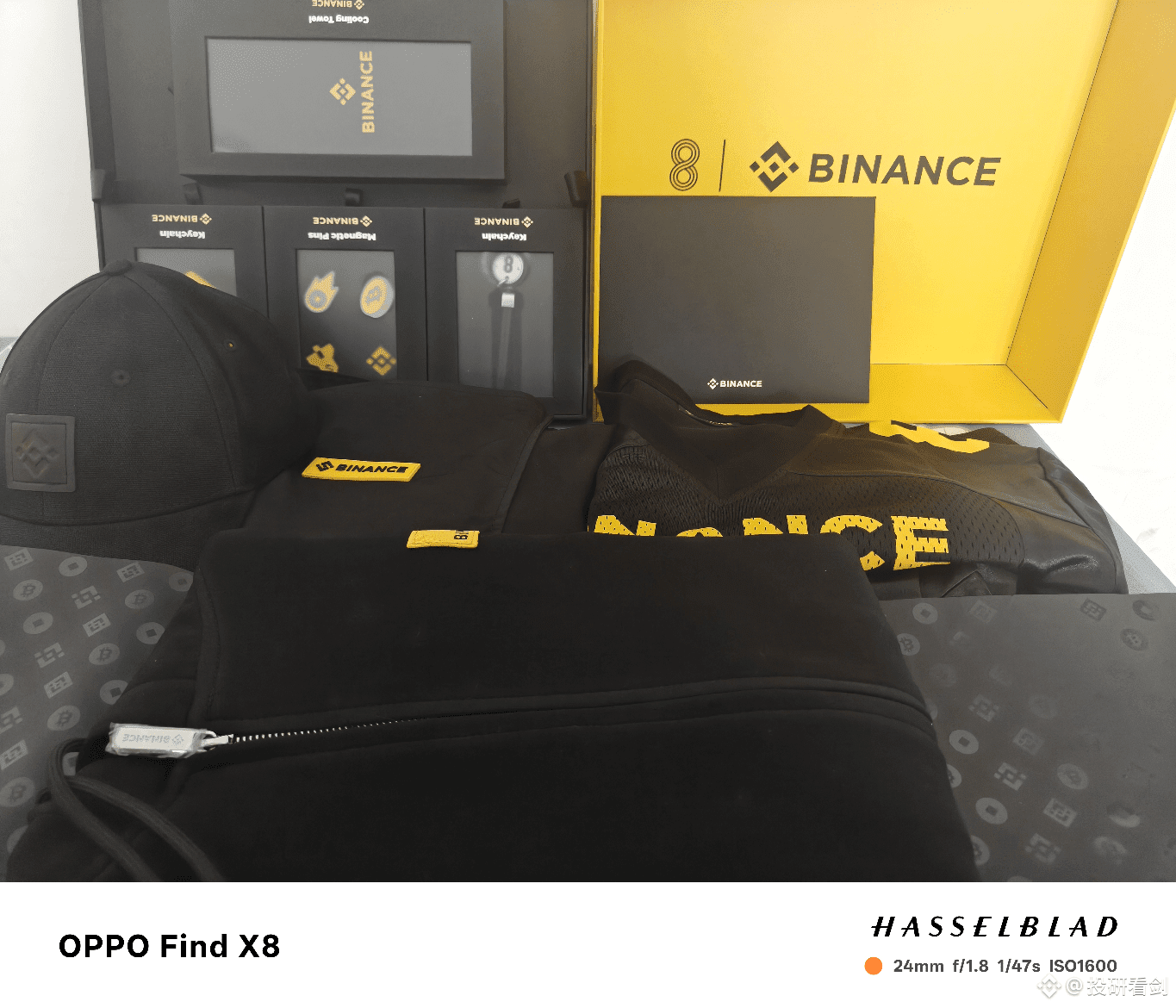 Binance is giving away gift boxes again, this time two | 投研看剑