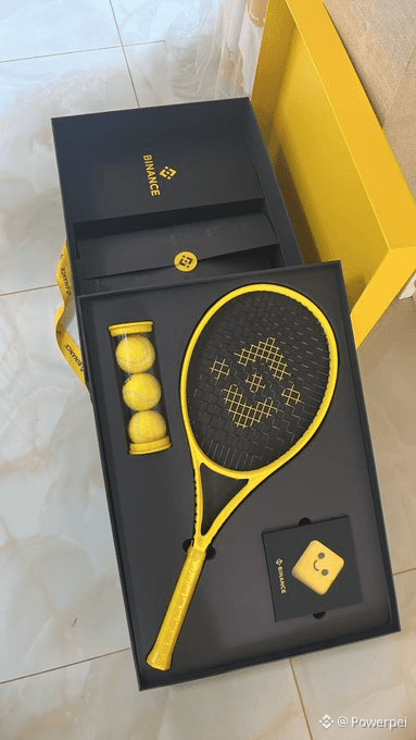 Binance VIP限定 テニスギフトセット 非売品 Yesterday I received a Dragon Boat Festival gift box from