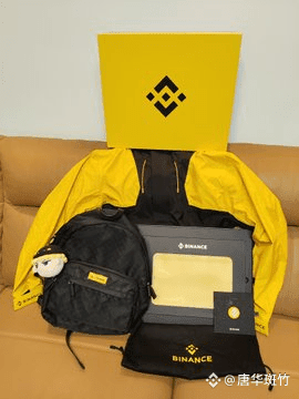 Received the Mid-Autumn Festival gift bucket from Binance | 唐华