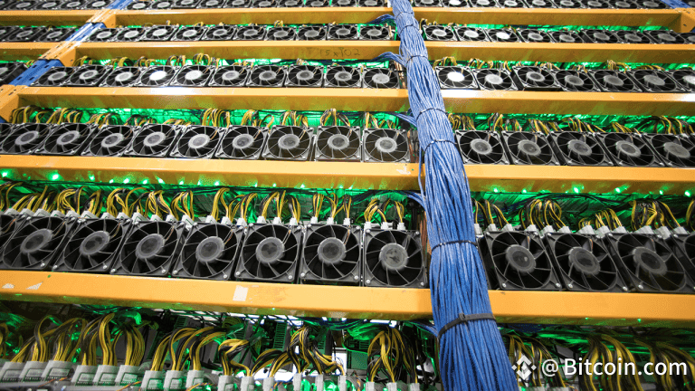 Bitcoin Miner Cleanspark Posts Record $257M Profit, Faces $185M Tariff Dispute